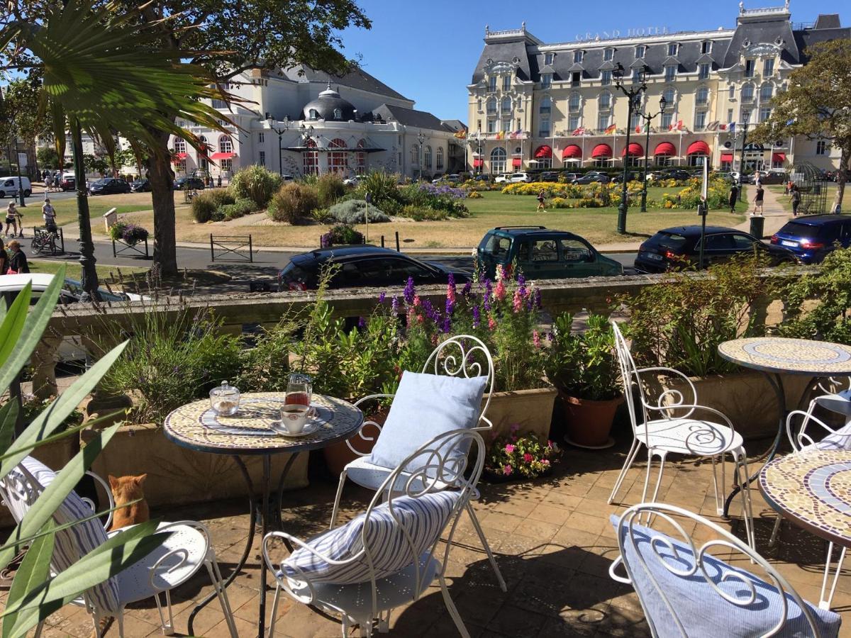 La Villa L'Argentine Cabourg Luaran gambar